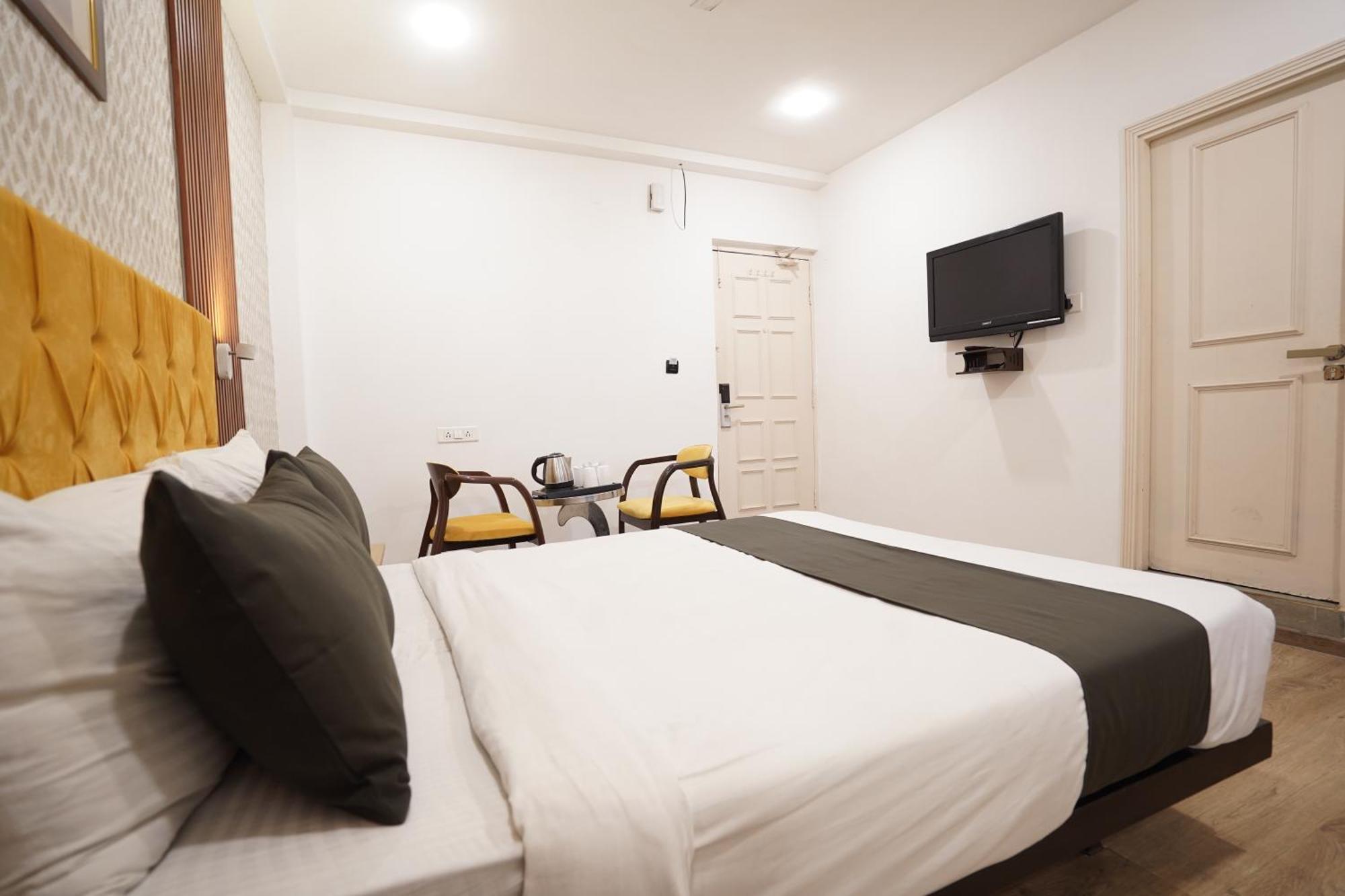 Hotel Jageer Palace Mayapuri 3*