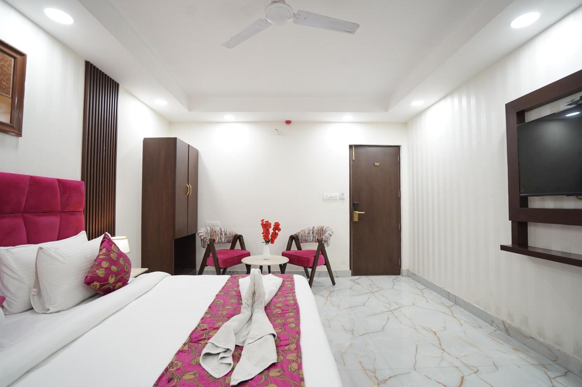 Jageer Palace Mayapuri 3* New Delhi